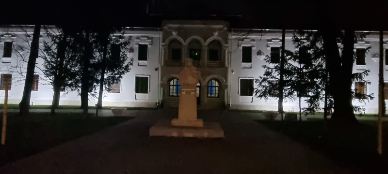  Complexul Naţional Muzeal „Curtea Domnească” Târgovişte  trece la programul de iarnă