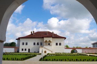  DE ZIUA CULTURII NAȚIONALE, ACCES GRATUIT LA MUZEELE DIN CADRUL COMPLEXULUI NAŢIONAL MUZEAL  „CURTEA DOMNEASCĂ” TÂRGOVIŞTE!